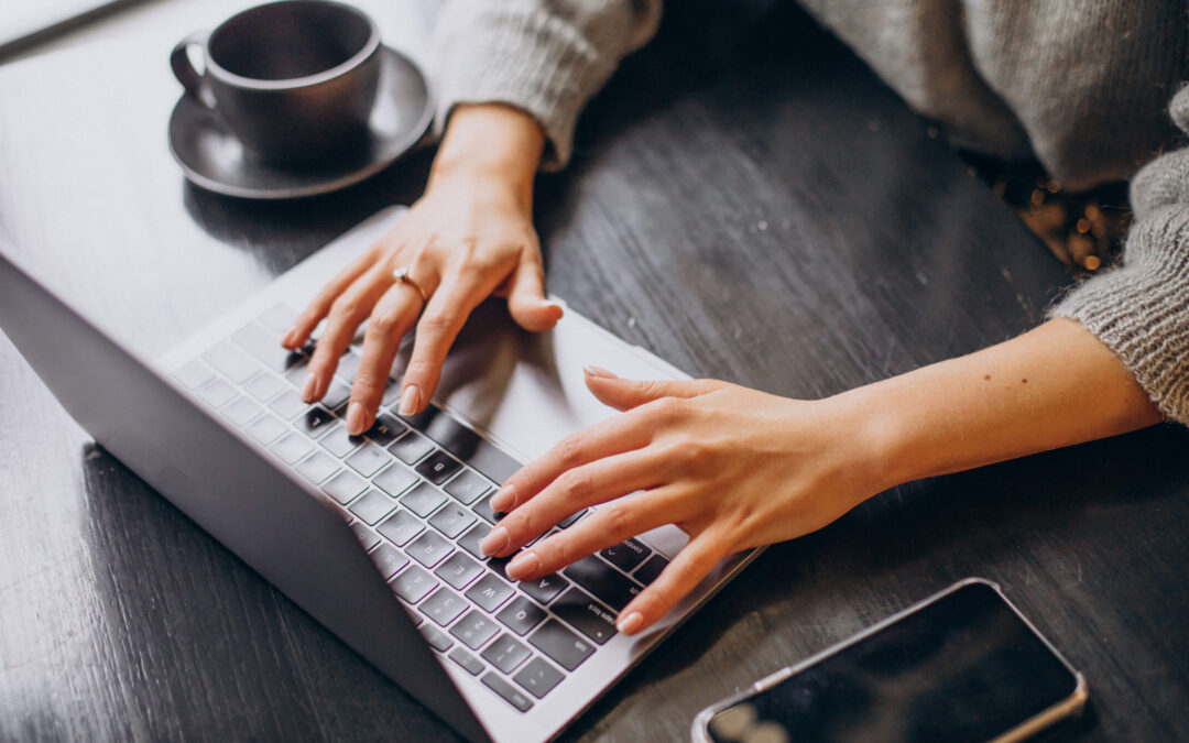 Doporučujeme mít notebobok zašifrovaný